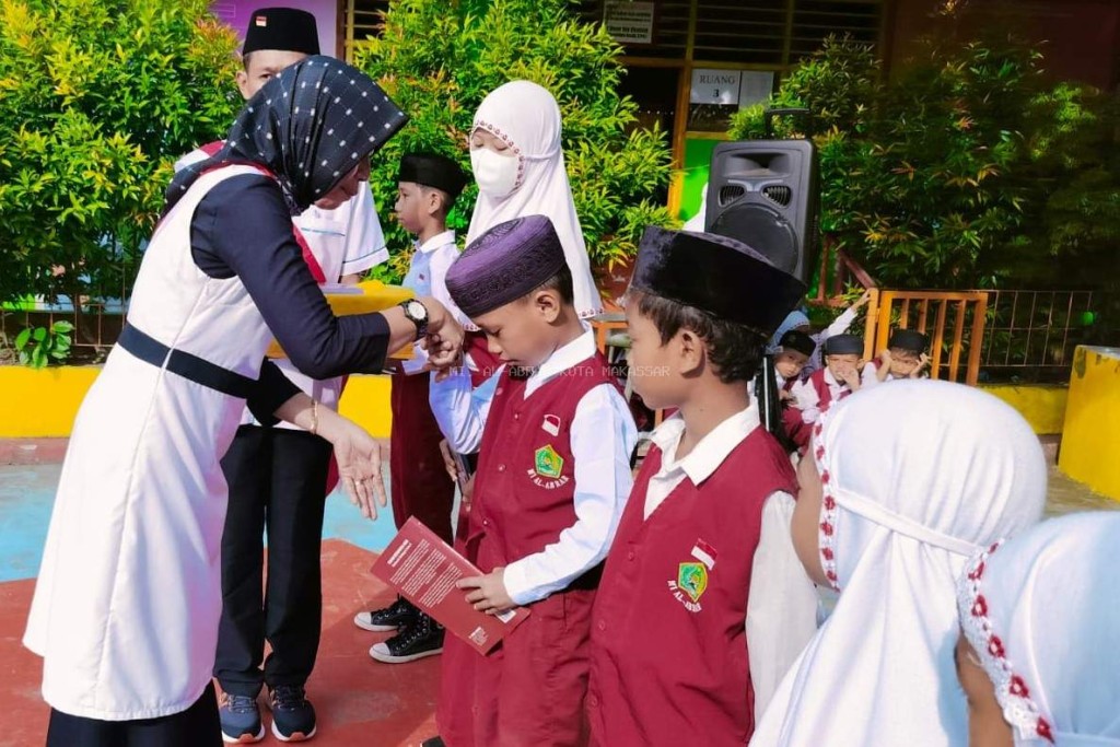 Halal Bihalal MI Al Abrar Kota Makassar