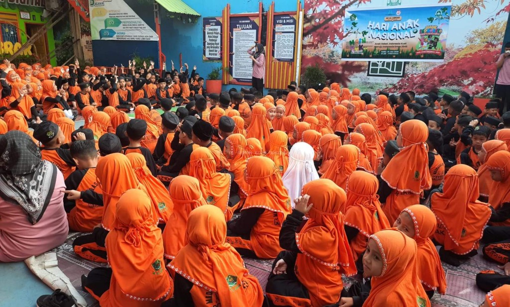 Peringatan Hari Anak Nasional 2025, MI Al Abrar Gelar Kegiatan Anak Hebat